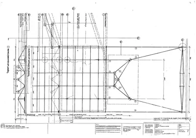 Detail of the design – suspension of the central construction at two points